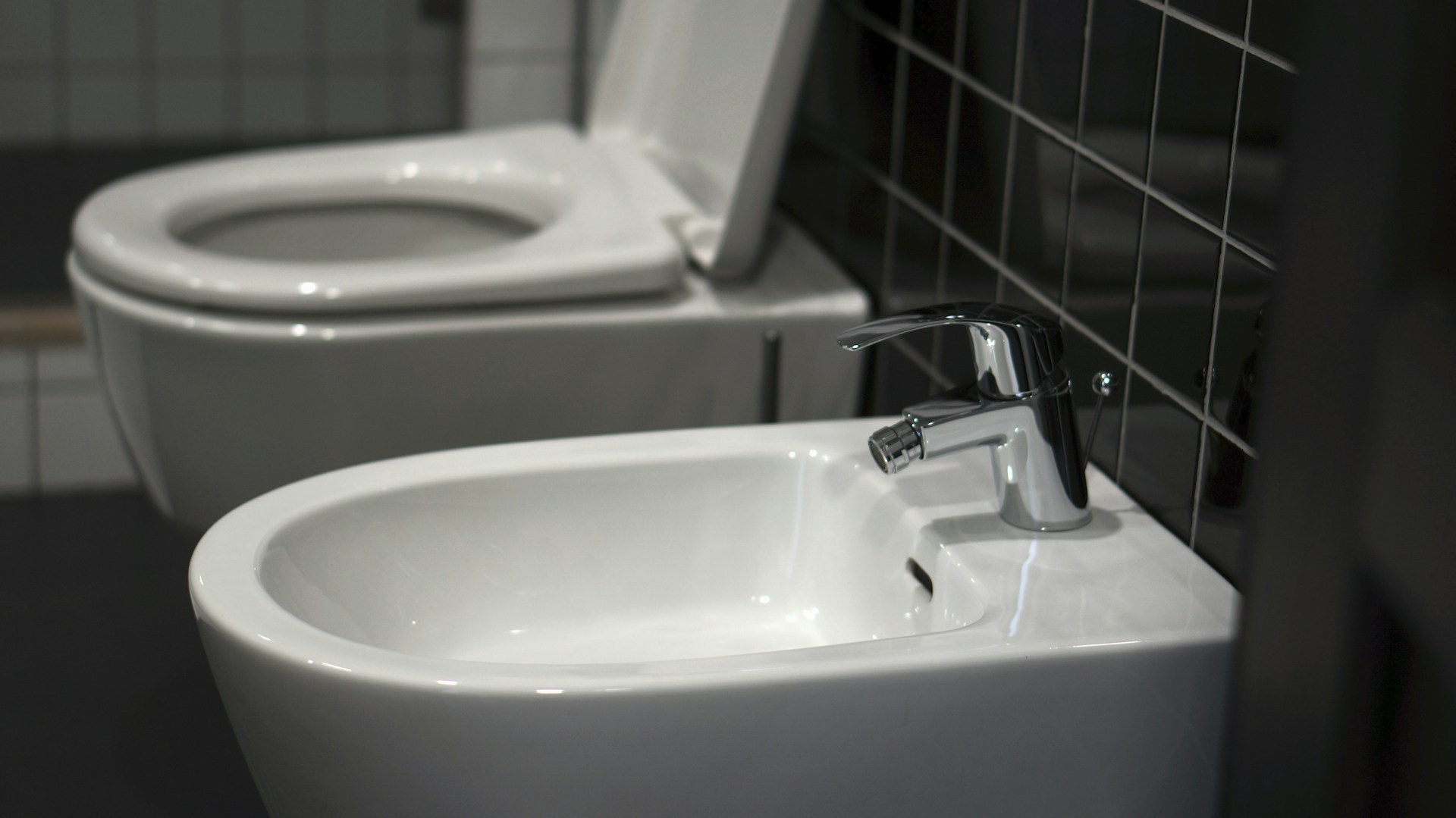La sorprendente historia del bidé: de símbolo de lujo aristocrático a gran olvidado del baño