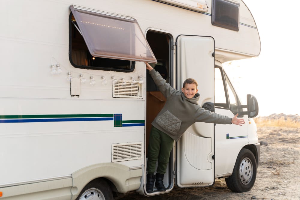 La tradición de instalarse en un camping continúa en España